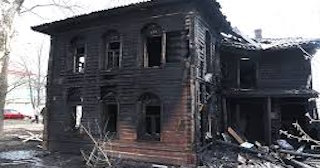 Демонтаж дома после пожара в Дивногорске - Быстро и надежно от Сварной-Двн от 2219 рублей